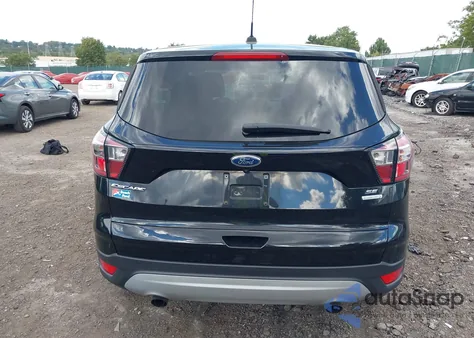 2017 Ford Escape Se z USA, uszkodzony, nr VIN 1FMCU0GD8HUC41296